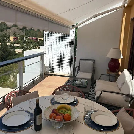 Duplex Botanico * אסטפונה